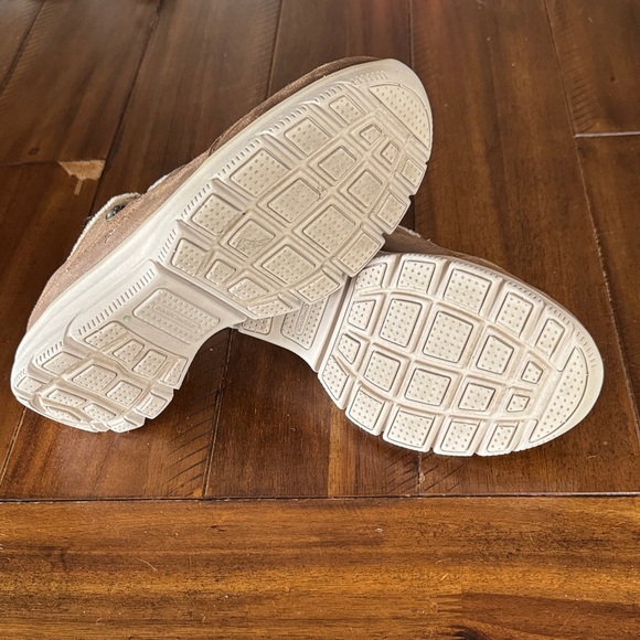 Skechers Brown Slip-On Loafers - Picture 5 of 6